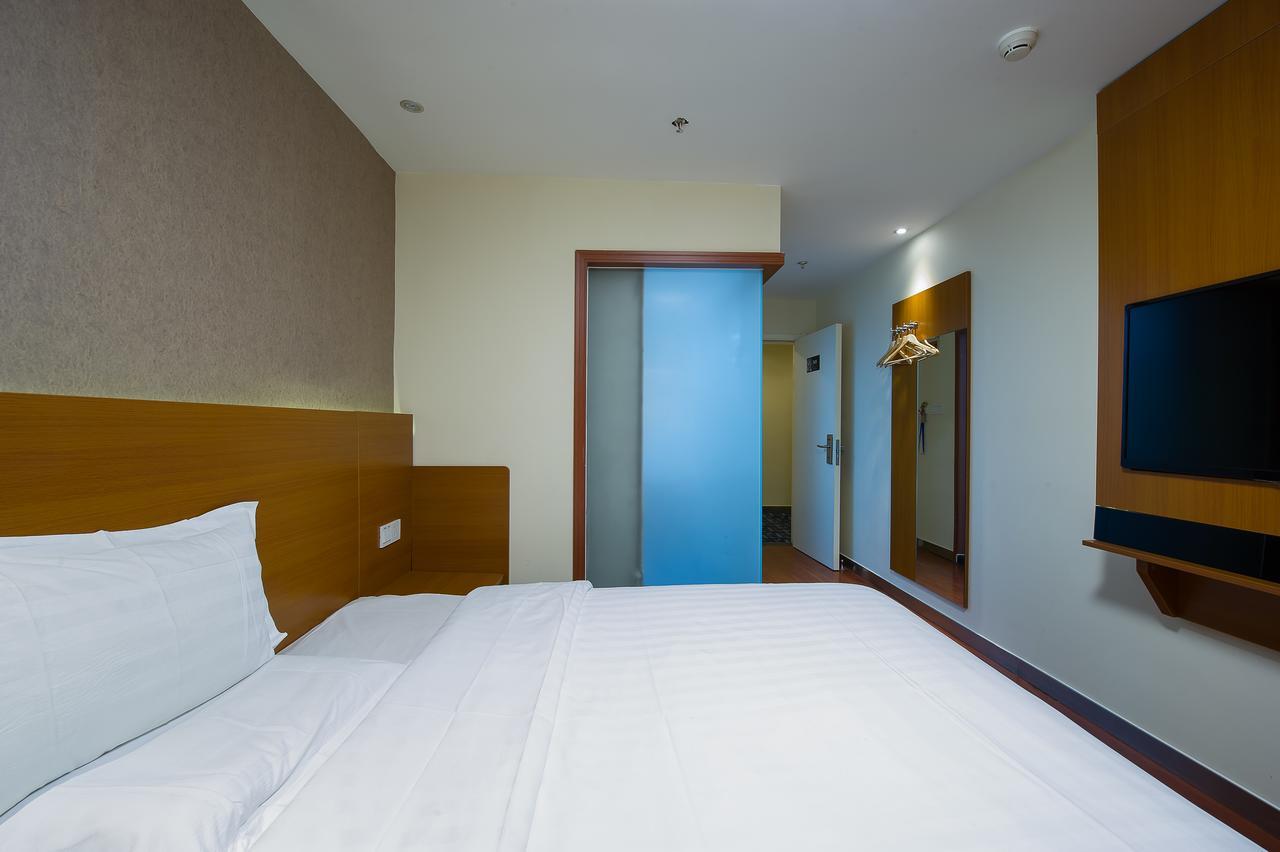 7Days Premium Chongqin Jiangbei International Airport Hub Station Hotel Chongqing Eksteriør billede